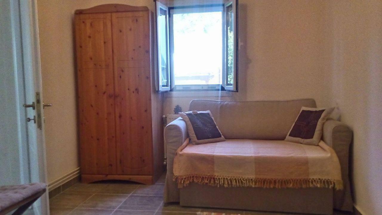 Bed and Breakfast Kostas Walkers Point Dafnáta Exterior foto